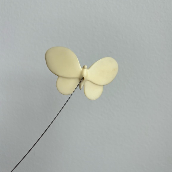 Vintage 1974 Marvin Wernick Mid Century Kinetic Art Butterflies On Quartz Base - Picture 10 of 14